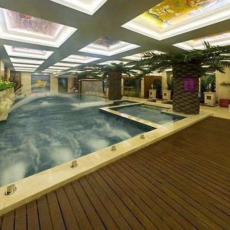 ホテルSpring City Garden 昆明 エクステリア 写真
