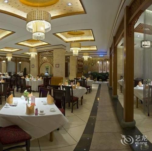 ホテルSpring City Garden 昆明 エクステリア 写真