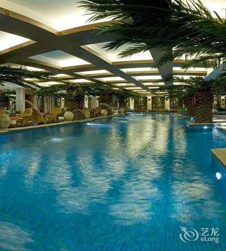 ホテルSpring City Garden 昆明 エクステリア 写真